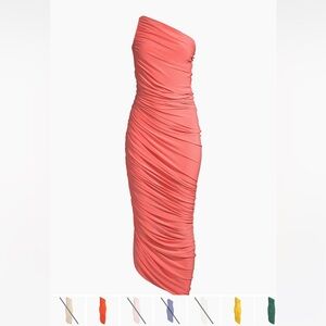 Wire once for wedding in Hawaii, very comfortable great condition